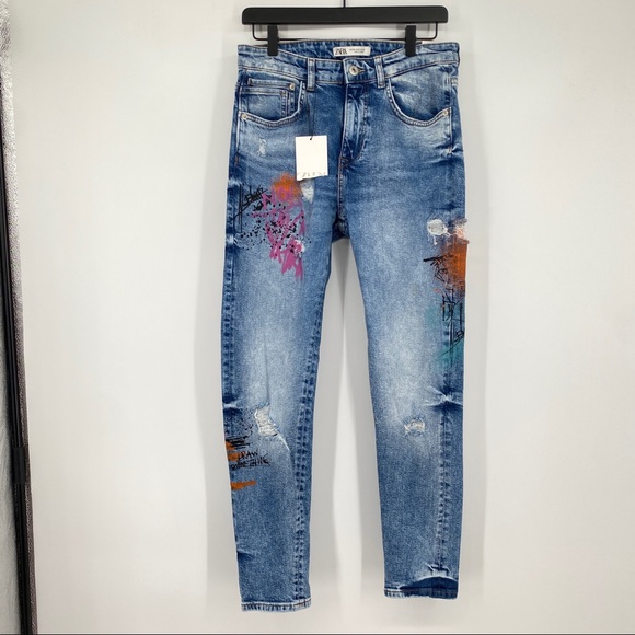 NWT ZARA Graphic Spray-Paint Whiskering Intentional Fading Skinny Denim Jeans